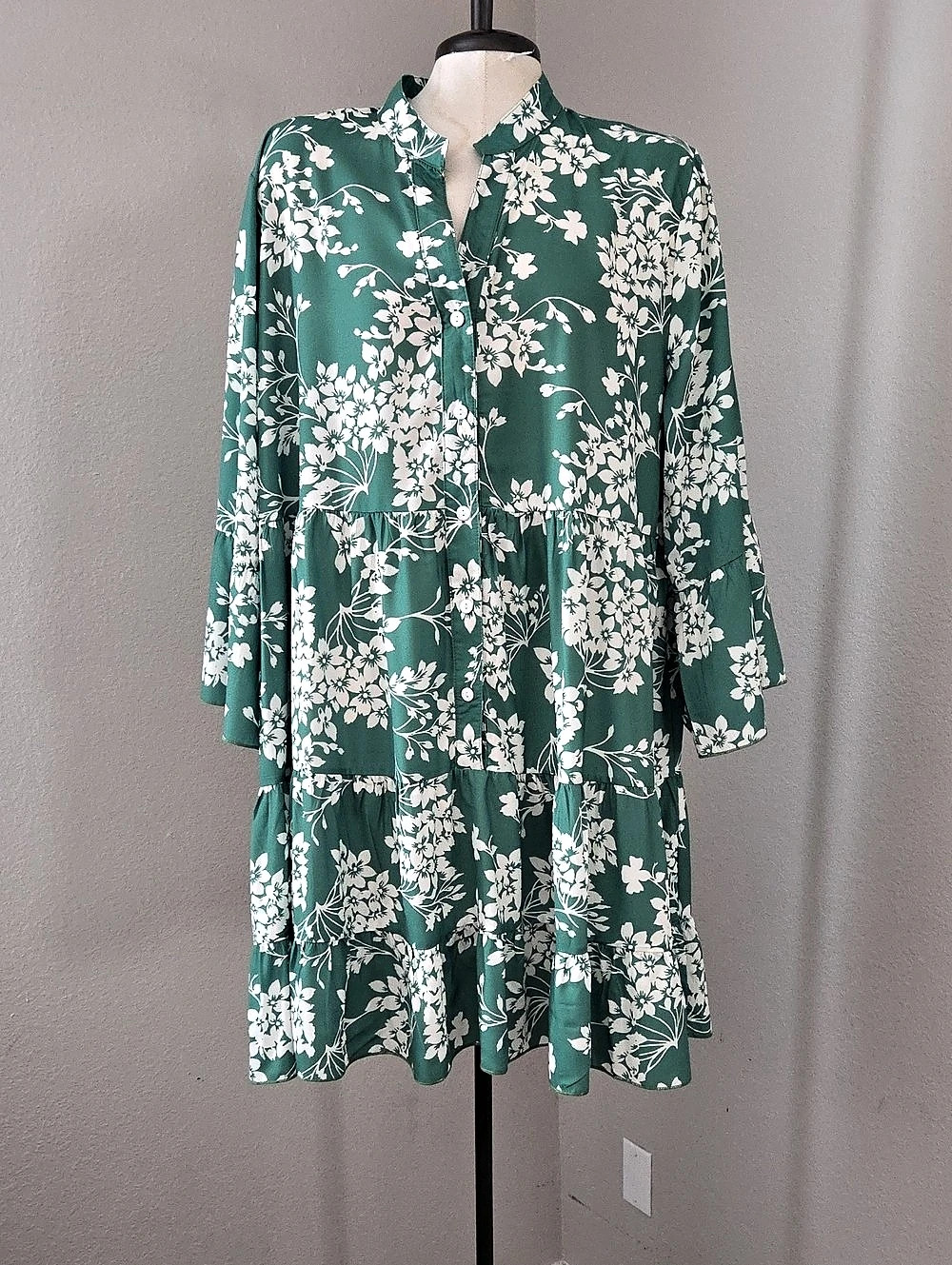 Floral Green & White Mini Dress Like New